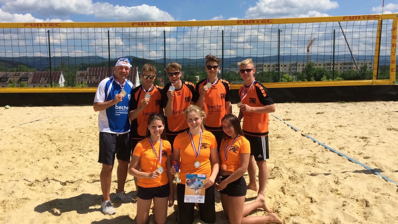 vBG – Beachvolleyball-Team wird Vize-Schulamtsmeister
