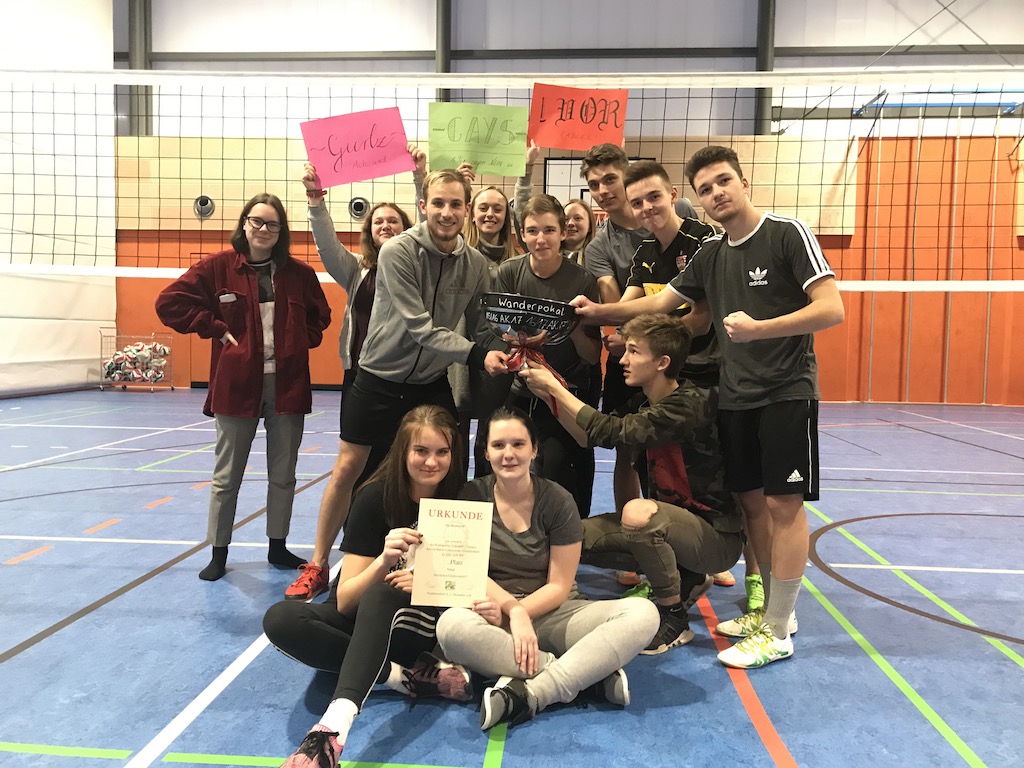 Ein Gedicht zum Weihnachtsvolleyballturnier