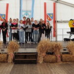 Unser Schulchor bei der 1250-Jahrfeier in Apfelstädt