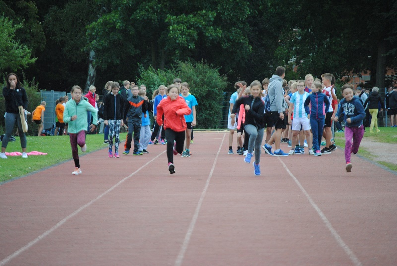 höher, schneller, weiter – Das vBG-Sportfest 2017 (100. Artikel)